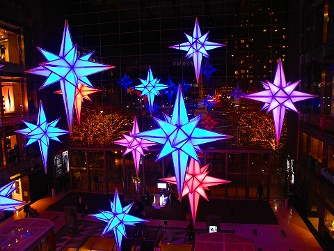 NY-Christmas_Lights_at_Time_Warner_Center-11.JPG