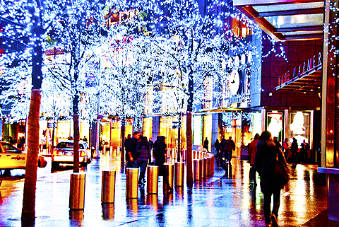 NY-Christmas_Lights_at_Time_Warner_Center_2009-06.jpg