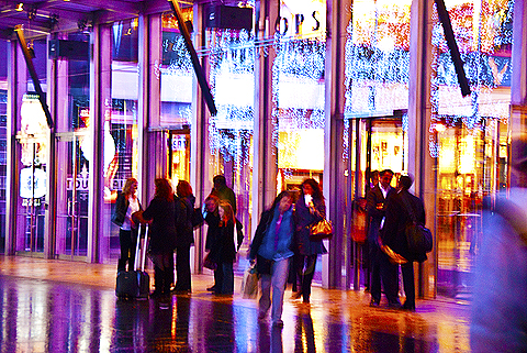 NY-Christmas_Lights_at_Time_Warner_Center_2009-08.jpg