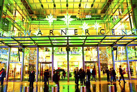 NY-Christmas_Lights_at_Time_Warner_Center_2009-13.jpg