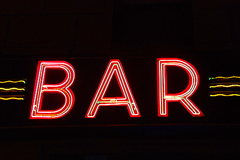 NY-Christmas_Windows_on_Amsterdam_Avenue-0116-P&G_Cafe_Bar.JPG