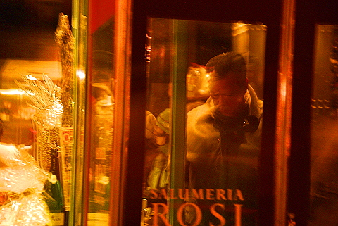 NY-Christmas_Windows_on_Amsterdam_Avenue-0131-Salumeria_Rosi.JPG