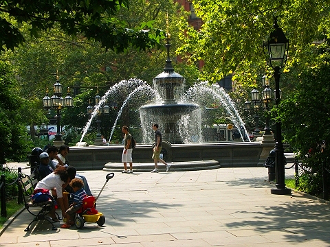 NY- City_Hall_Park-10.JPG