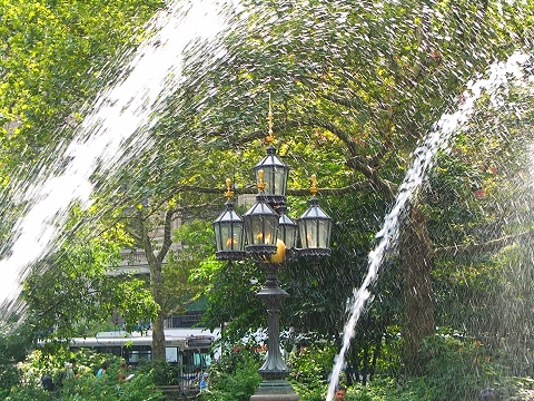 NY- City_Hall_Park-13.JPG