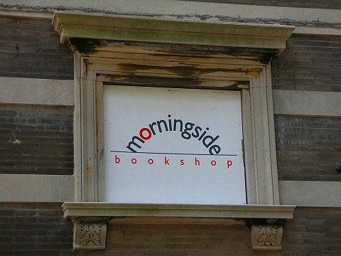 NY-Columbia_University-11-Morningside_Bookshop.JPG