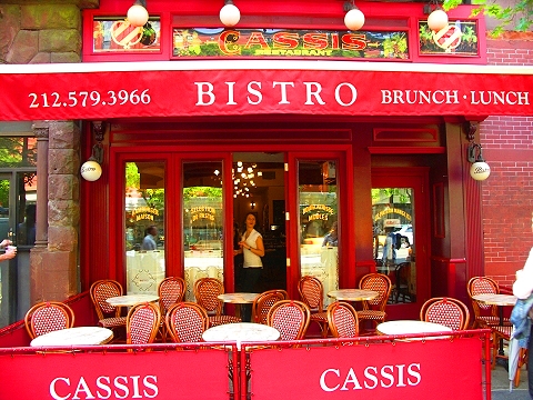 NY-Columbus_Ave_Windows-05-Bistro_Cassis.JPG