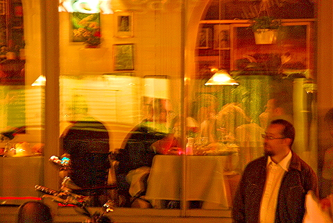 NY-Columbus_Ave-Windows-19-Cafe_Violino.JPG