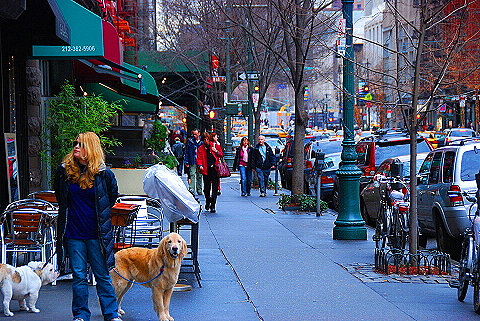 NY-Columbus_Avenue_People_Watching-10.JPG