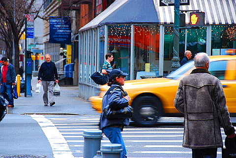 NY-Columbus_Avenue_People_Watching-15.JPG