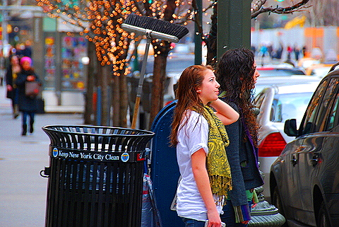 NY-Columbus_Avenue_People_Watching-20.JPG