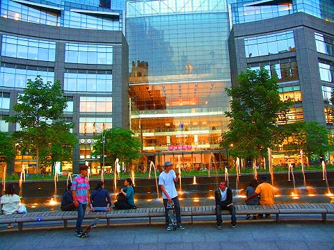 NY-Columbus_Circle-07_Time_Warner_Center.JPG