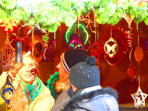NY-Columbus_Circle_Holiday_Market-2007-08.JPG