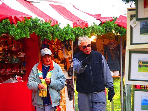 NY-Columbus_Circle_Holiday_Market-2007-26.JPG