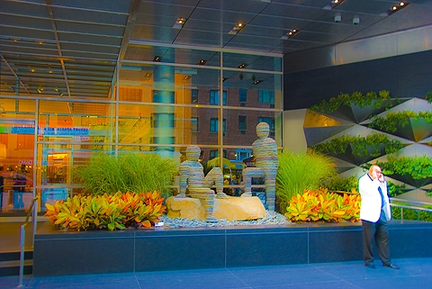 NY-Columbus_Circle-Time_Warner_Center-People-07.jpg