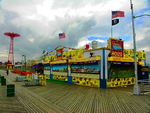 NY-Coney_Island_Boardwalk-13.JPG