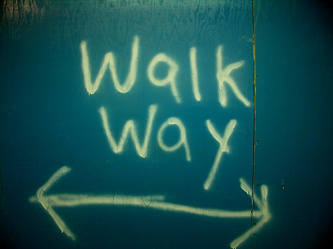 NY_Construction_walkway_at_70th_and_West_End_Avenue-5.JPG