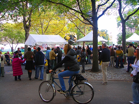 NY-Culturefest_2007-Battery_Park-16.JPG