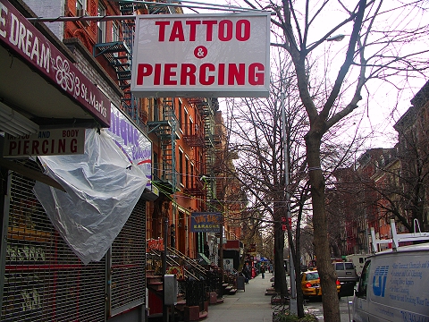 NY-East_Greenwich_Village-Storefronts_and_Signs-06.JPG