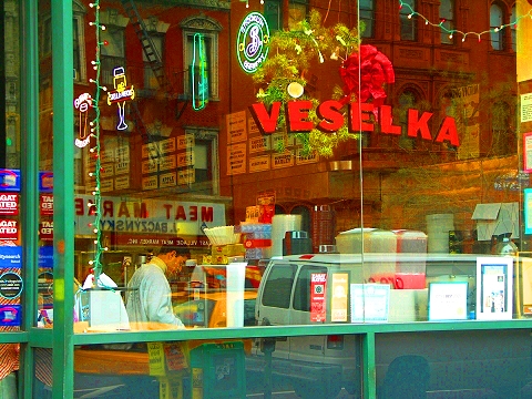 NY-East_Village-19-Veselka.JPG