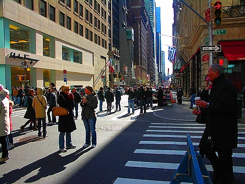 NY-Easter_Day_Parade_2008_on_5th_Avenue-10.JPG