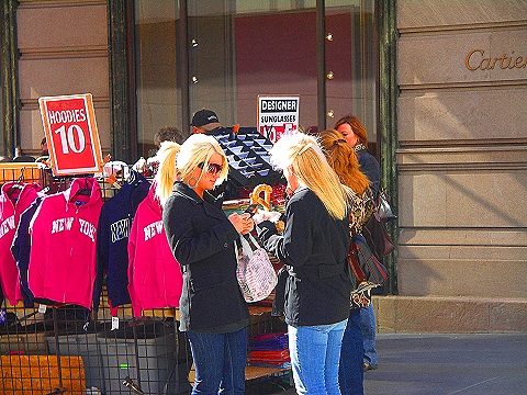 NY-Easter_Day_Parade_2008_on_5th_Avenue-25.JPG