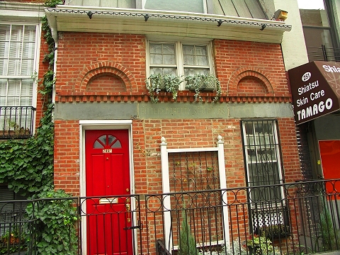 NY-Eastside-East_13th_Street-14.JPG