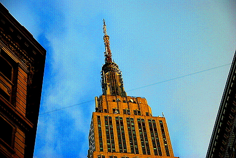 NY-Empire_State_Building_from_Herald_Square-10.JPG