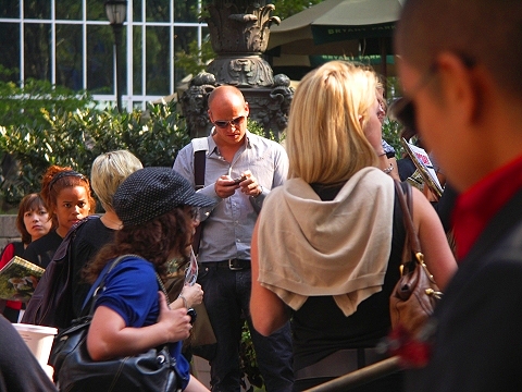 NY-Fashion_Week_2007-Bryant_Park05.JPG