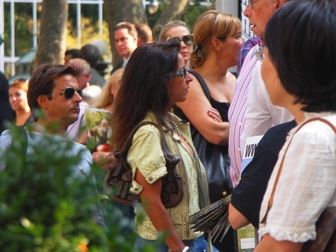 NY-Fashion_Week_2007-Bryant_Park20.JPG