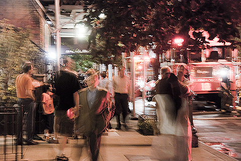 NY-FDNY-Greenwich_Village-Fire_on_Charles_Street-11.jpg