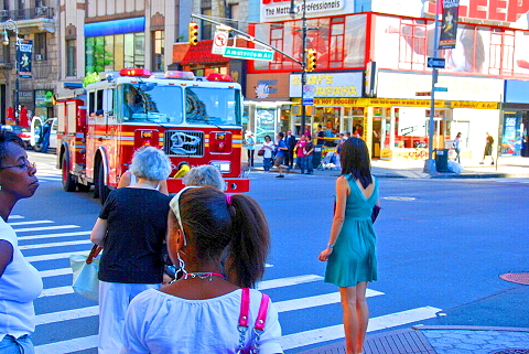 NY-FDNY_Responds_to_Alarm_at_West_72nd_St_Subway_Station-06.JPG