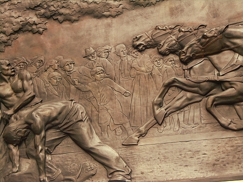 NY-Firemens_Memorial-Riverside_Park-10.JPG