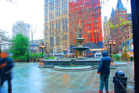 NY-Fountain_in_City_Hall_Park-1.JPG