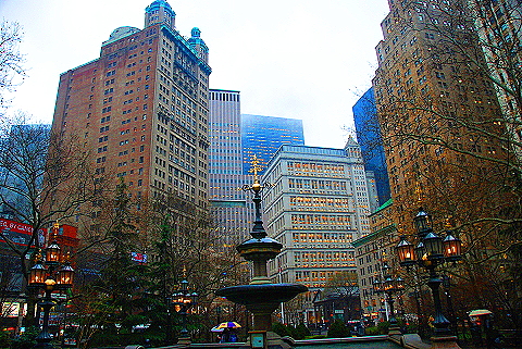 NY-Fountain_in_City_Hall_Park-4.JPG