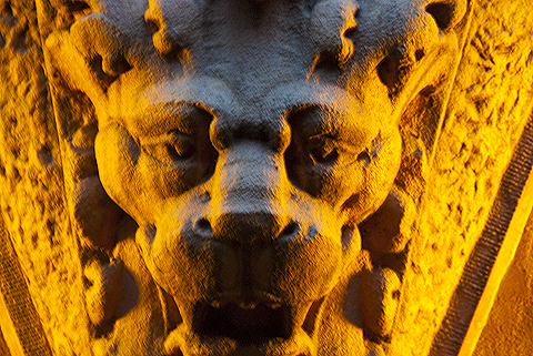 NY-Gargoyles-W93rd_and_Columbus-3.jpg