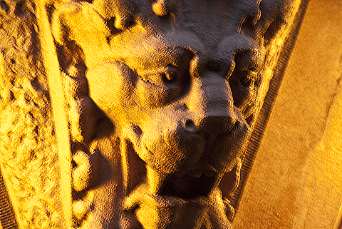 NY-Gargoyles-W93rd_and_Columbus-9.jpg