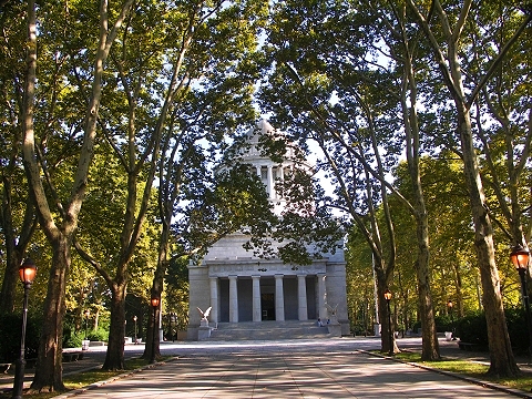 NY-General_Grant_National_Memorial-Grants_Tomb-03.JPG