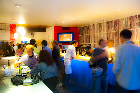 NY-Gianos_Restaurant_SoSauce_Hosts_SHIFT-Art_Event-Lower_Eastside-06.jpg