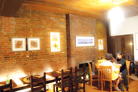 NY-Gianos_Restaurant_SoSauce_Hosts_SHIFT-Art_Event-Lower_Eastside-16.jpg