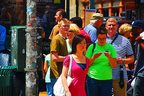 NY-Girl_Watching_in_Soho-06.JPG