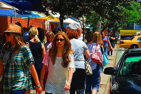NY-Girl_Watching_in_Soho-19.JPG