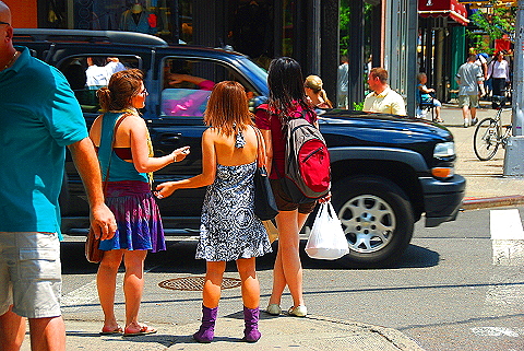 NY-Girl_Watching_in_Soho-22.JPG