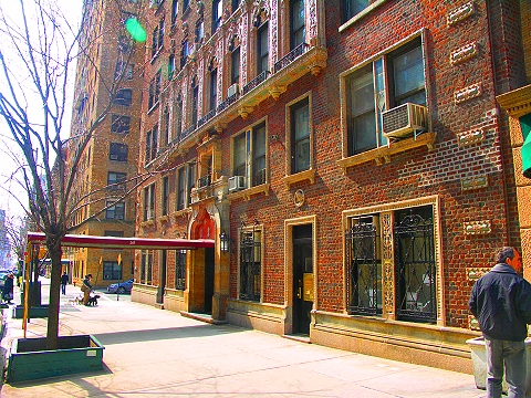 NY-Glazed_Tiles-243_West_End_Avenue-13.JPG