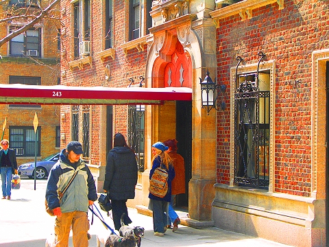 NY-Glazed_Tiles-243_West_End_Avenue-15.JPG