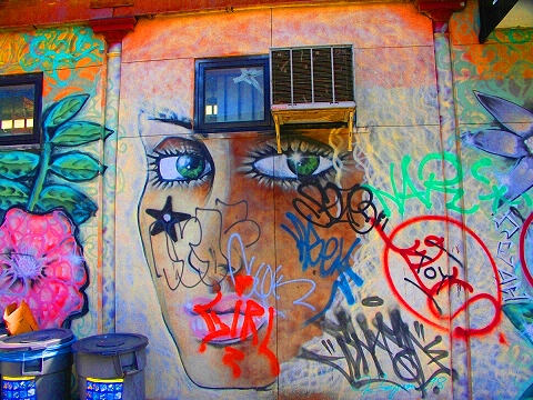 NY-Graffiti_on_Avenue_C-Alphabet_City-LES-10.JPG