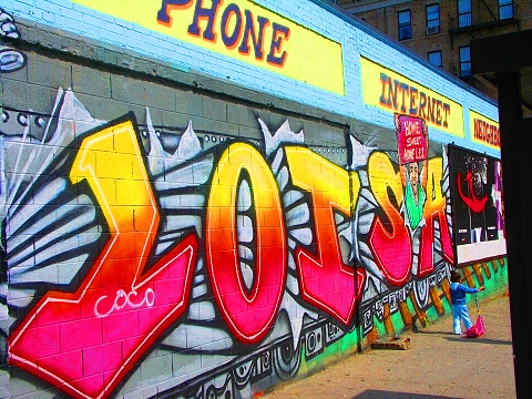 NY-Graffiti_on_Avenue_C-Alphabet_City-LES-14.JPG