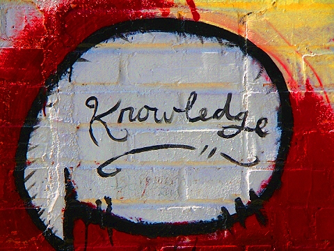 NY-Graffiti_on_Avenue_C-Alphabet_City-LES-16.JPG