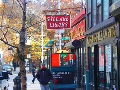 NY-Greenwich_Village-Christmas_Windows-02-Village_Cigars.JPG