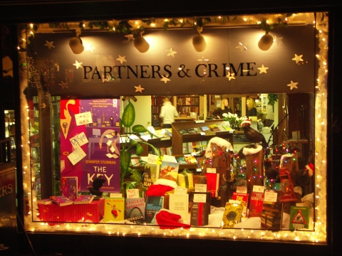NY-Greenwich_Village-Christmas_Windows-03.JPG