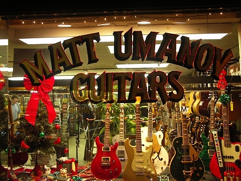 NY-Greenwich_Village-Christmas_Windows-54.JPG